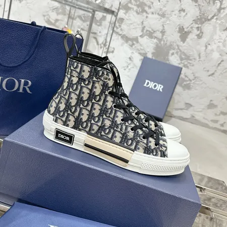 ディオール カジュアルシューズ