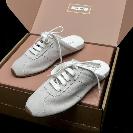 ミュウミュウ スリッパ