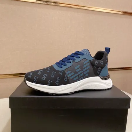 アルマーニ カジュアルシューズ