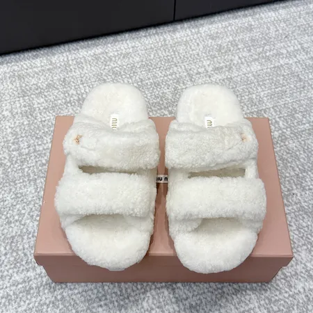 ミュウミュウ スリッパ