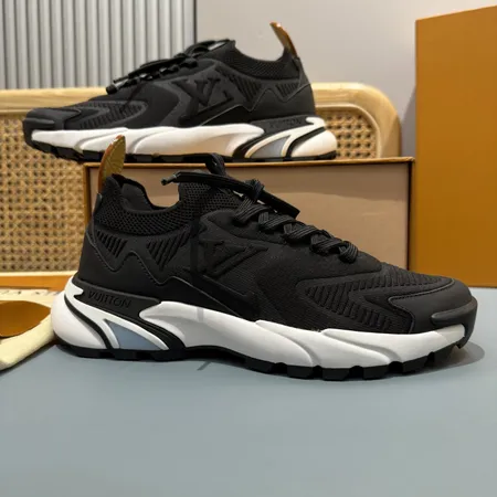 ルイヴィトン スニーカー