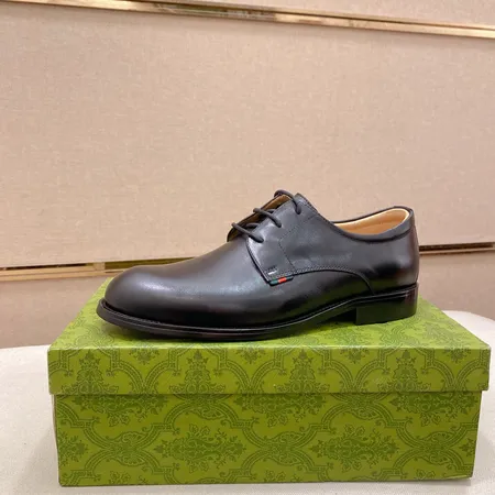 グッチ ビジネスシューズ