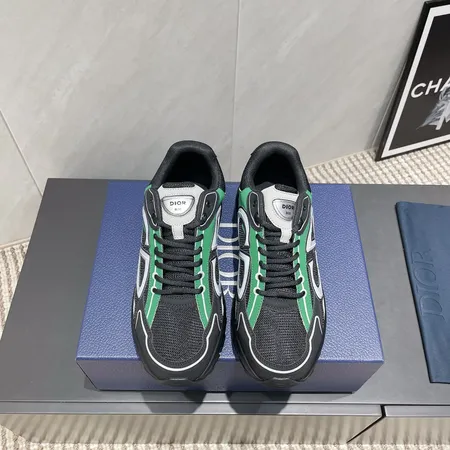 ディオール スニーカー