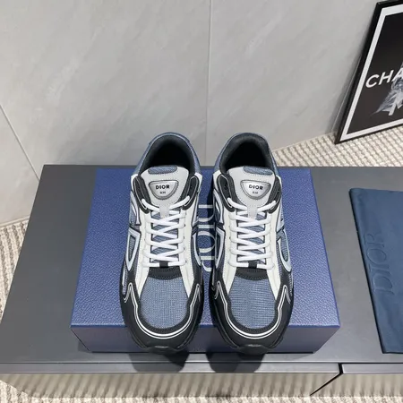 ディオール スニーカー