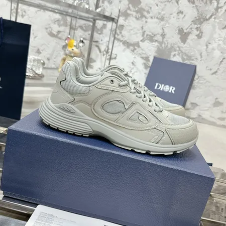 ディオール スニーカー