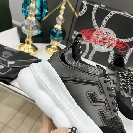 ヴェルサーチ スニーカー