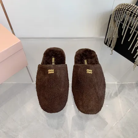 ミュウミュウ スリッパ