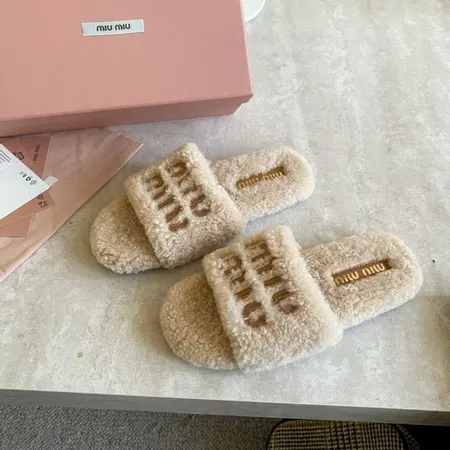 ミュウミュウ スリッパ