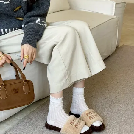 ミュウミュウ スリッパ