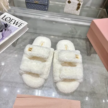 ミュウミュウ スリッパ