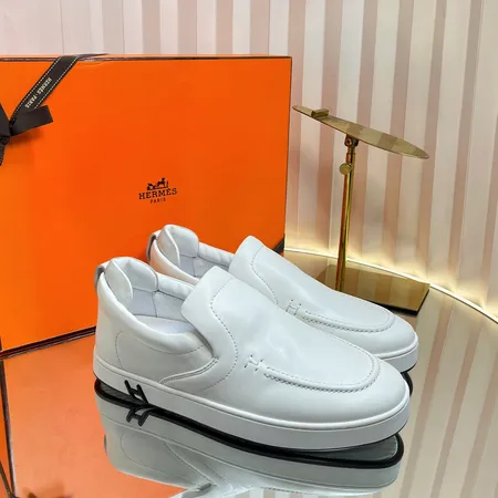 エルメス カジュアルシューズ