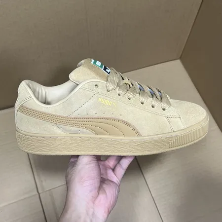 プーマ カジュアルシューズ