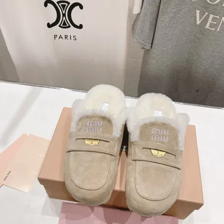 ミュウミュウ スリッパ