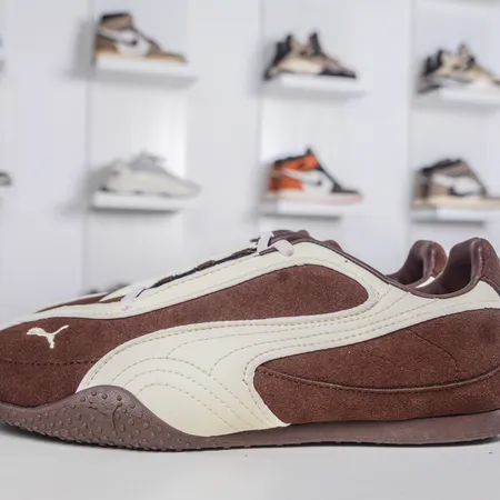 プーマ カジュアルシューズ