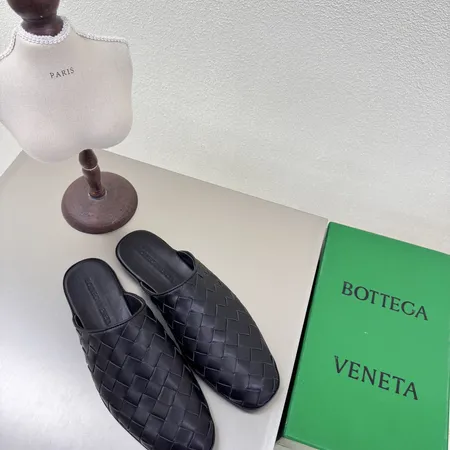 ボッテガ ヴェネタ スリッパ