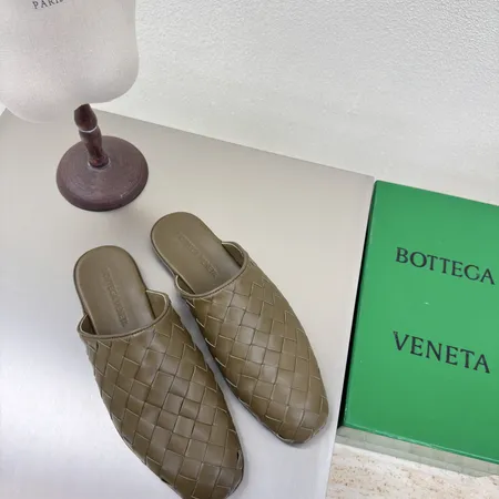 ボッテガ ヴェネタ スリッパ
