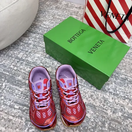 ボッテガ ヴェネタ スニーカー