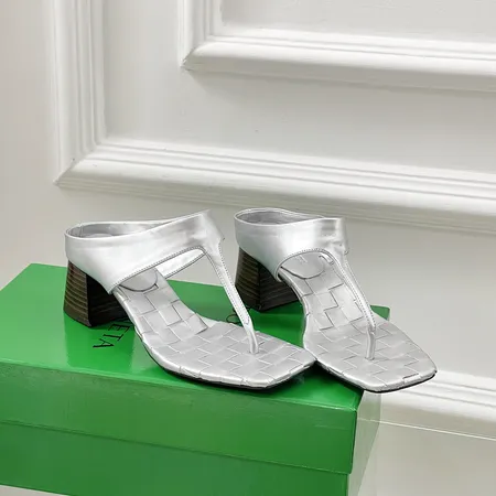 ボッテガ ヴェネタ サンダル