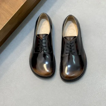 ロエベ ビジネスシューズ