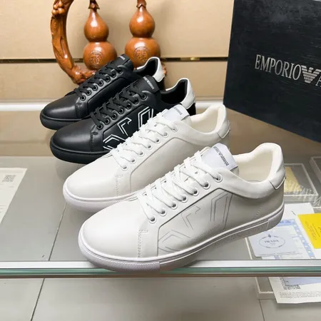 アルマーニ カジュアルシューズ