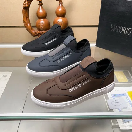 アルマーニ カジュアルシューズ