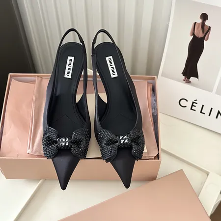 ミュウミュウ サンダル