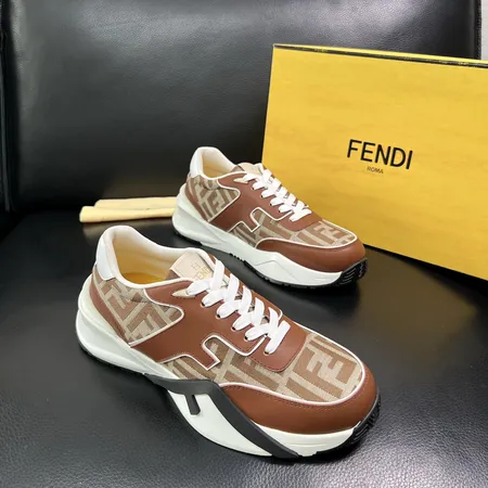 フェンディ スニーカー