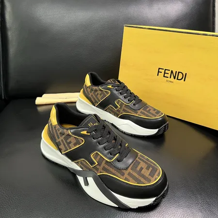 フェンディ スニーカー