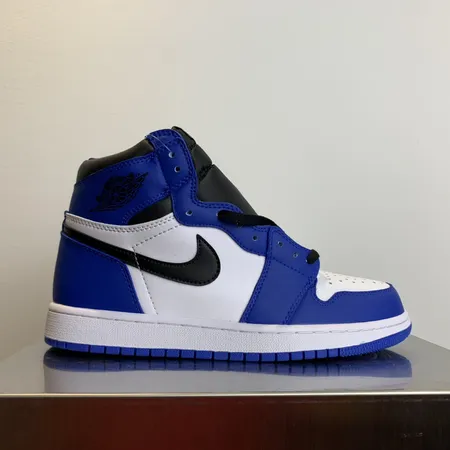 ナイキ スニーカー