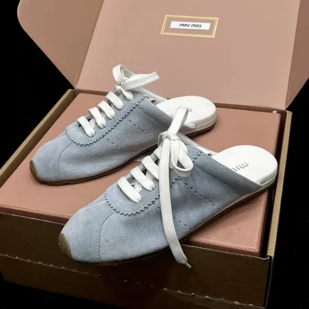 ミュウミュウ スリッパ