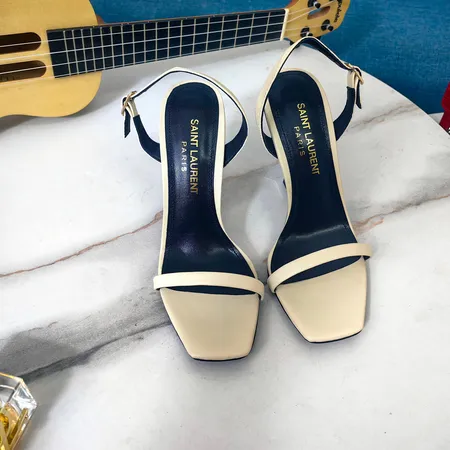 イブサンローラン サンダル