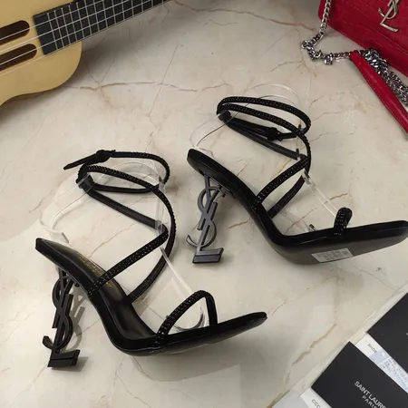 イブサンローラン サンダル