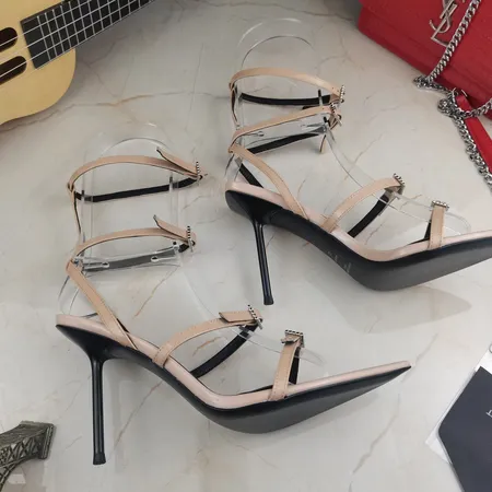 イブサンローラン サンダル