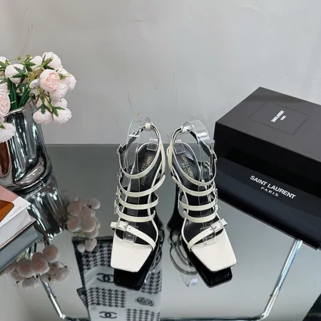 イブサンローラン サンダル