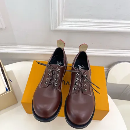 ルイヴィトン カジュアルシューズ