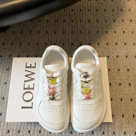 ロエベ カジュアルシューズ