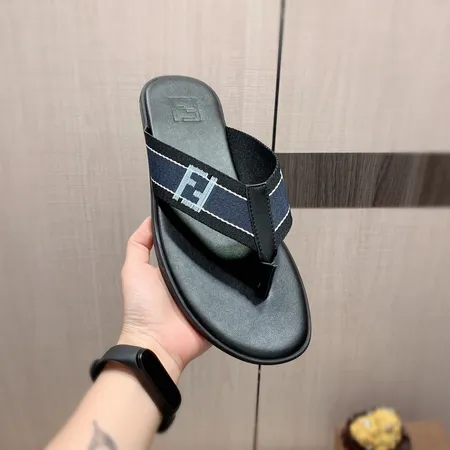 フェンディ スリッパ