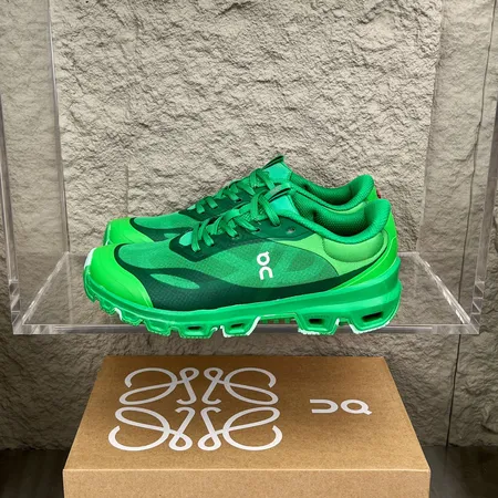 ロエベ スニーカー