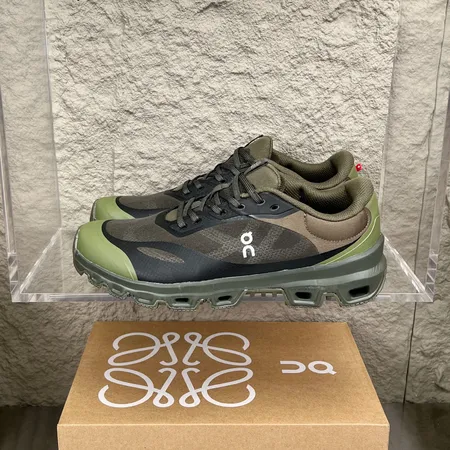 ロエベ スニーカー