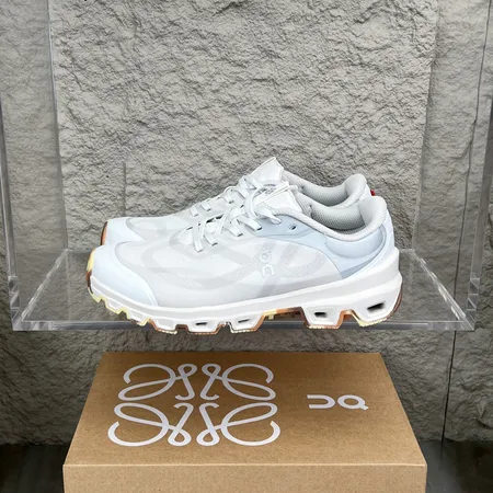 ロエベ スニーカー