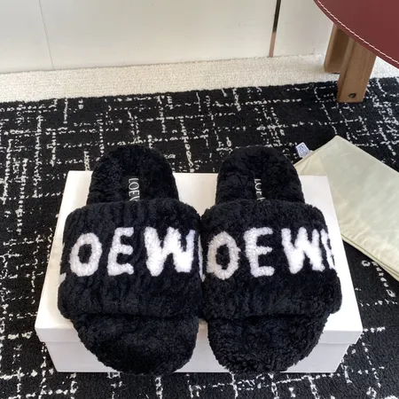 ロエベ スリッパ