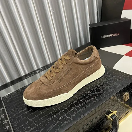 アルマーニ カジュアルシューズ