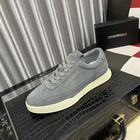 アルマーニ カジュアルシューズ