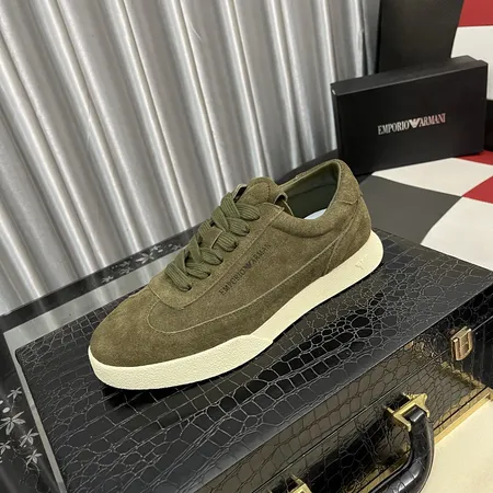 アルマーニ カジュアルシューズ