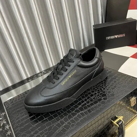 アルマーニ カジュアルシューズ