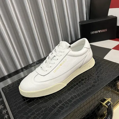 アルマーニ カジュアルシューズ