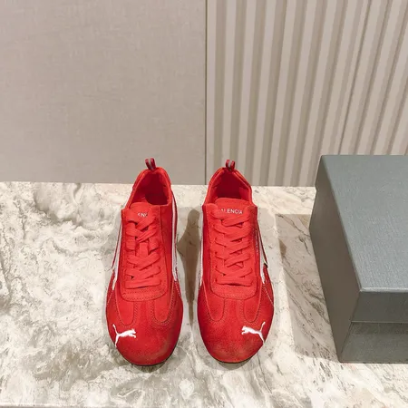 バレンシアガ カジュアルシューズ