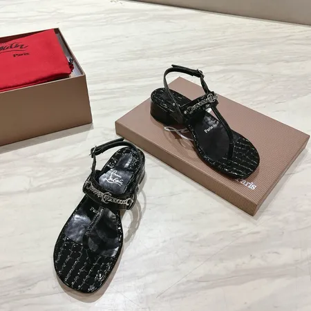 クリスチャン・ルブタン サンダル
