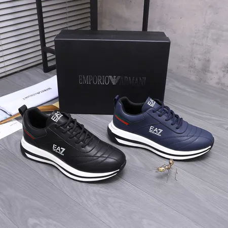 アルマーニ カジュアルシューズ