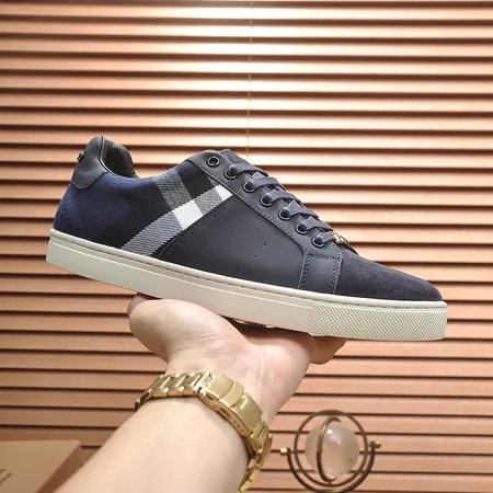 バーバリー ス カジュアルシューズ